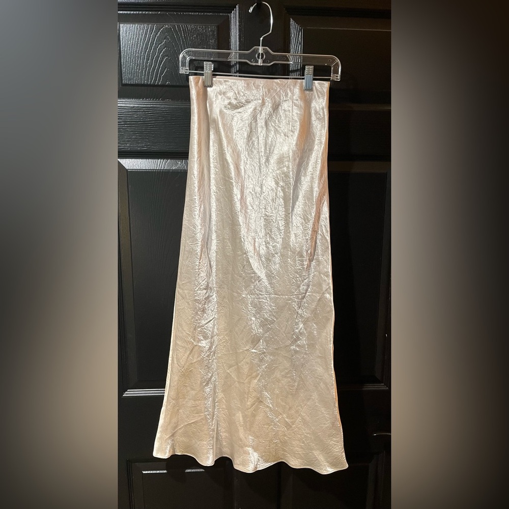NEW Aritzia Babaton Slip Satin Maxi Skirt NWOT - Picture 8 of 13